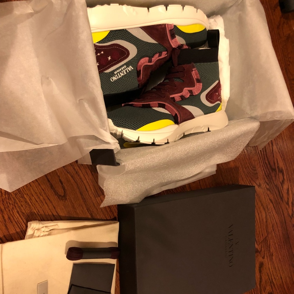Valentino 2018SS Heroes Tribe Sneakers NEW - Picture 4 of 8